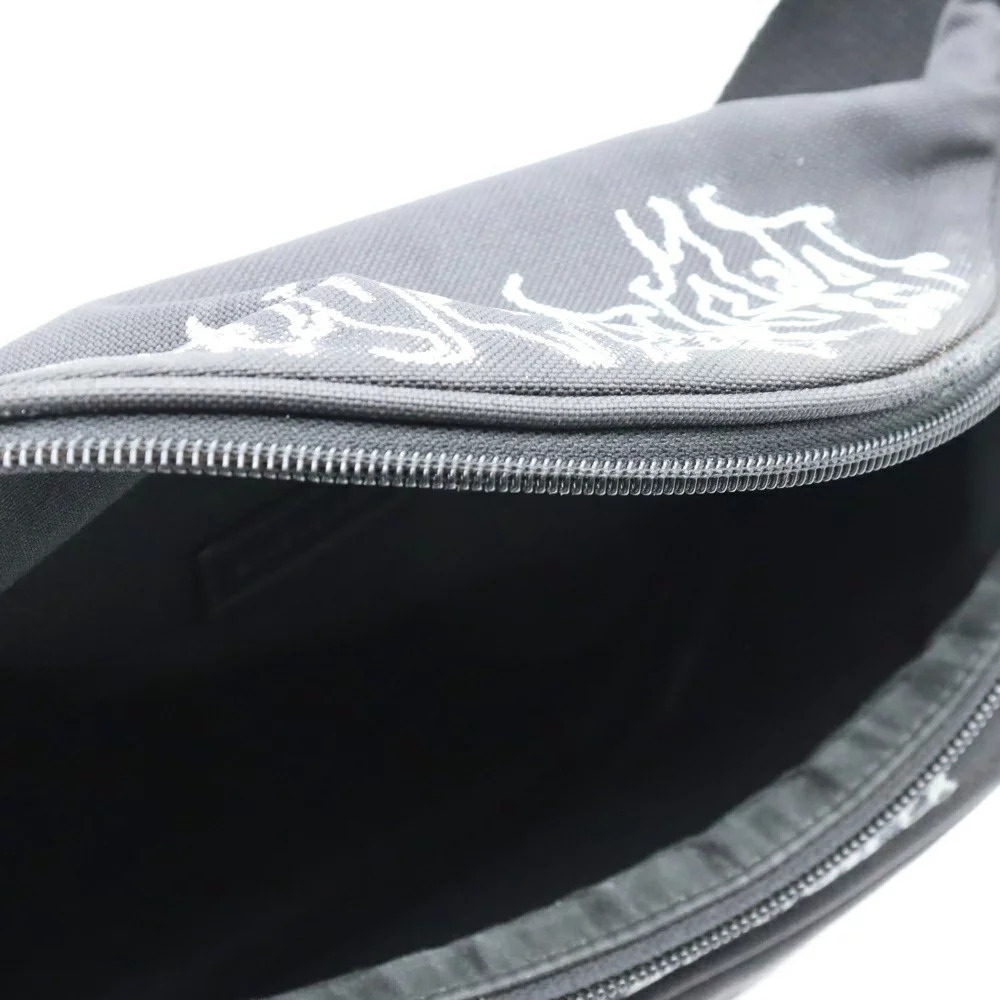 BALENCIAGA EXPLORER DIY METAL ALLOVER Painted Waist Bag Black - Picture 6 of 6